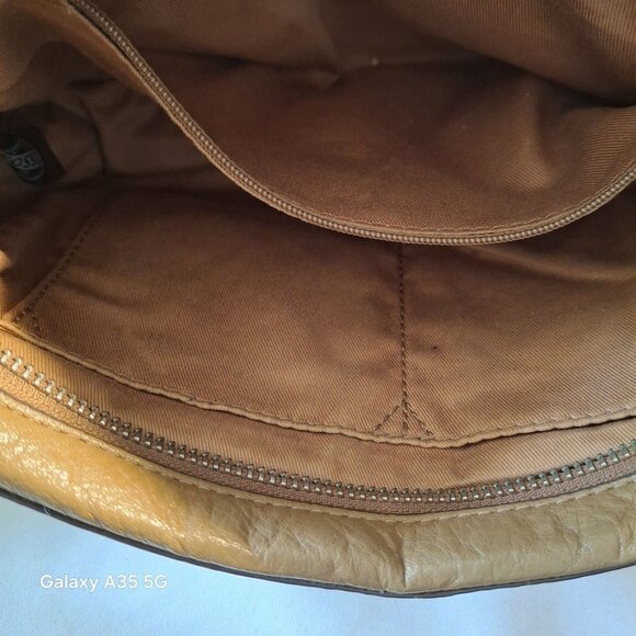 RARE FOSSIL Riley Camel Leather Messenger Bag Purse Crossbody Women Classic - Picture 11 of 13